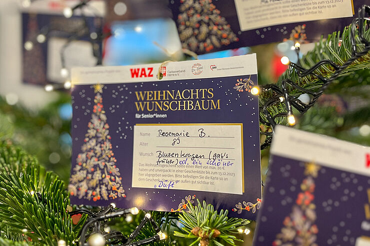 Caritas-WAZ-Weihnachtswunschbaum